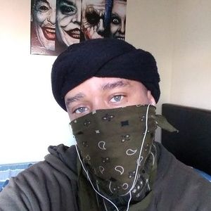 Meet your Posher, Raymond